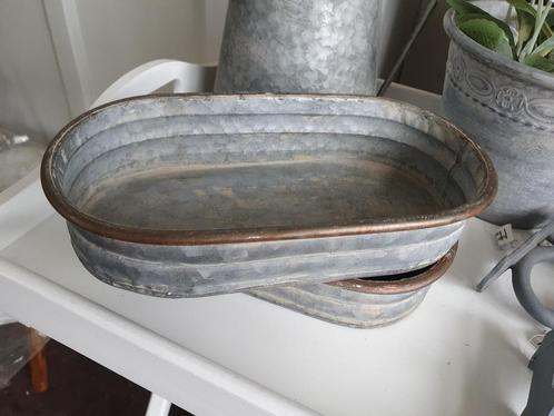 Bakje zink ovaal, Huis en Inrichting, Woonaccessoires | Schalen en Manden, Nieuw, Schaal, Ovaal, Overige materialen, Ophalen of Verzenden