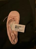 Ballet schoentjes en maillot, Ophalen of Verzenden, Zo goed als nieuw, Schoenen