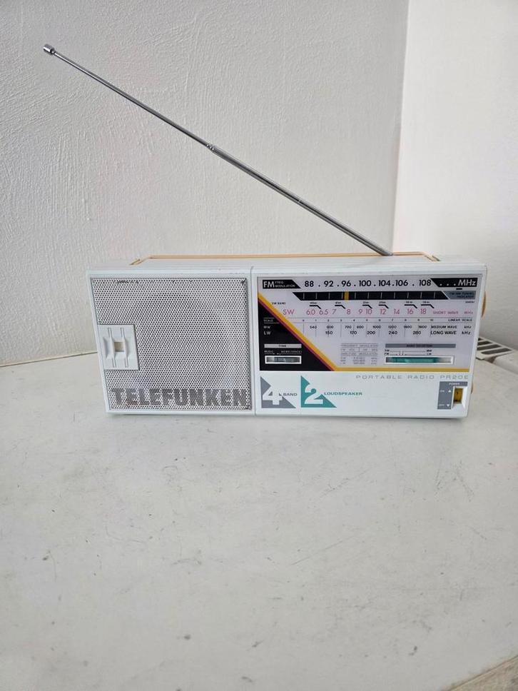 Vintage Telefunken Tafelradio - PR20, Audio, Tv en Foto, Radio's, Gebruikt, Radio, Ophalen of Verzenden
