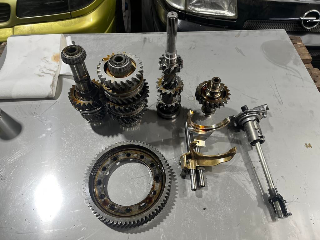 02M 02Q versnellingsbak dog set klauwbak SQS, Auto-onderdelen, Ophalen of Verzenden, Gebruikt, Volkswagen