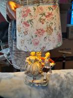 Romantisch Schemerlampje met Figuren, Antiek en Kunst, Antiek | Lampen, Ophalen