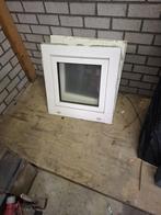 Wc Raam kunstof kozijn 68 x 70 cm, Ophalen, Gevelraam of Ruit, Gebruikt, Minder dan 80 cm