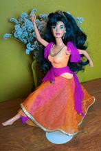 Vintage Mattel Disney Classic Gypsy Esmeralda, Ophalen of Verzenden, Zo goed als nieuw, Fashion Doll