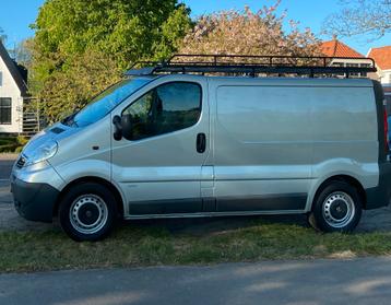 Opel Vivaro 2.0D L1H1 2012 imperiaal & betimmering no export beschikbaar voor biedingen