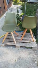 2 groene stoelen met houten poten, Twee, Overige kleuren, Zo goed als nieuw, Modern