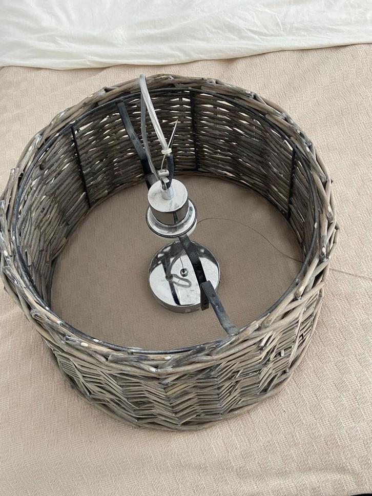 Rotan Lamp - Natuurlijke Stijl, Huis en Inrichting, Lampen | Hanglampen, Zo goed als nieuw, Ophalen