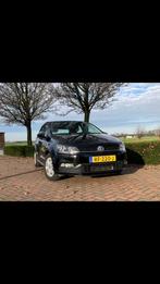 Volkswagen Polo 1.0 MPI 44KW 2017 Zwart, Auto's, Voorwielaandrijving, Stof, 40 €/maand, Zwart