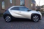 Toyota Aygo X 1.0 VVT-i MT 72pk CAMERA-CLIMA., 12 maanden, Stof, Gebruikt, 4 stoelen