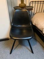 Eetkamer stoelen merk.  Dutch. Bone, Huis en Inrichting, Stoelen, Ophalen of Verzenden, Zo goed als nieuw, Leer, Twee