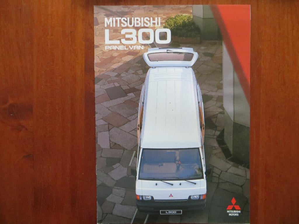 Mitsubishi L300 Panel Van (dec. 1999) met bijlage, Ophalen of Verzenden, Nieuw, Mitsubishi