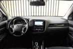 Mitsubishi Outlander 2.0 PHEV Executive Edition 141dkm 4WD T, 1998 cc, 4 cilinders, Wit, Bedrijf
