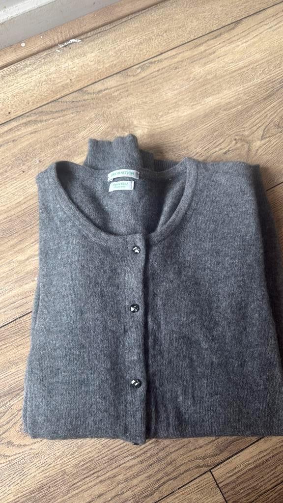 Stile Benneton angora blend vest  xl grijs, Kleding | Dames, Truien en Vesten, Zo goed als nieuw, Maat 46/48 (XL) of groter, Grijs