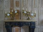 Set Franse kandelaars met opaline bloemen, Antiek en Kunst, Ophalen of Verzenden