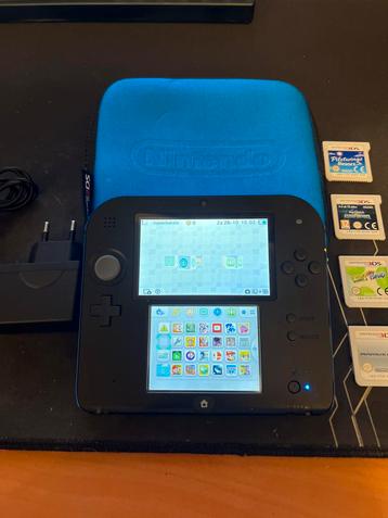 Mooie 2DS + 4 Games + Veel Extra Spellen! beschikbaar voor biedingen
