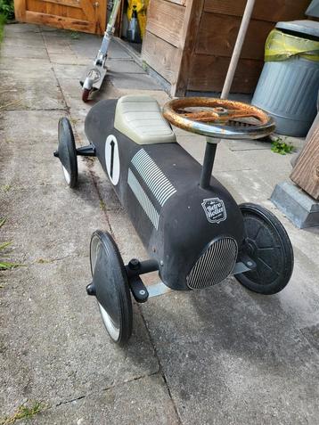 Retro Loopauto - Gebruikt beschikbaar voor biedingen