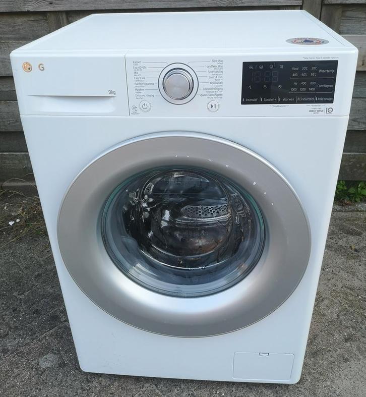 LG wasautomaat 9kg vulgewicht, Witgoed en Apparatuur, Wasmachines, Zo goed als nieuw, 8 tot 10 kg, 85 tot 90 cm, 1200 tot 1600 toeren