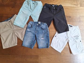 4 shorts jongen 12/13 jaar beschikbaar voor biedingen