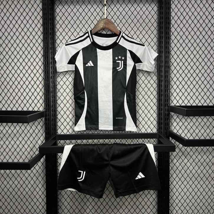 Nieuw Juventus Kinderset – Shirt + Broekje – Zwart/Wit, Sport en Fitness, Voetbal, Nieuw, Shirt, Verzenden