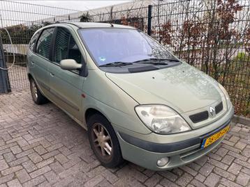 renault benzine automaat voor onderdelen beschikbaar voor biedingen