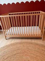 Ledikantje compleet matras, Kinderen en Baby's, Babywiegjes en Ledikanten, Ophalen, Zo goed als nieuw, Ledikant