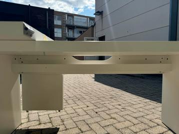 Ikea Malm bureau wit met uitschuifbaarblad - afbeelding 3