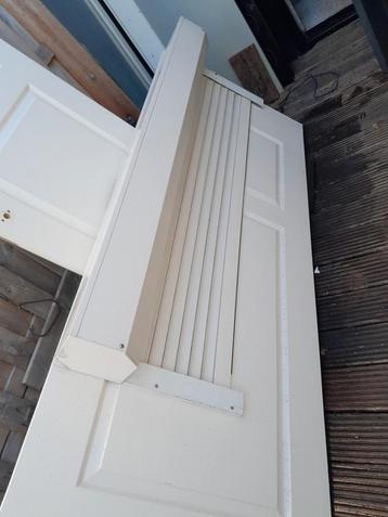Rolluik 150 cm hoogte rond 160 cmmet AB beschikbaar voor biedingen
