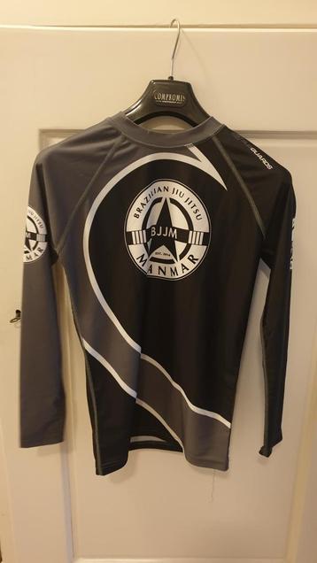 Rash Guard BJJ MMA Myanmar beschikbaar voor biedingen