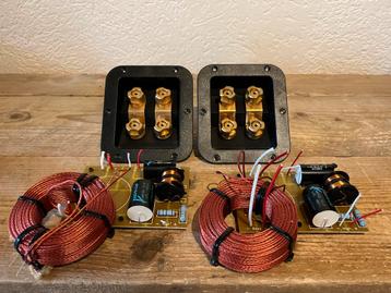 Scan Speak speaker filters plus dual speakers terminals. beschikbaar voor biedingen