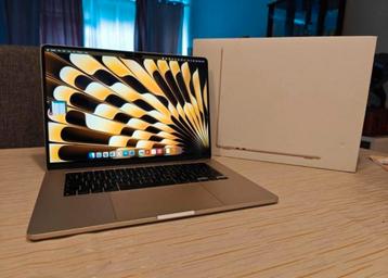 Apple MacBook Air 15 (2023) M2 256GB, Coolblue Garantie beschikbaar voor biedingen