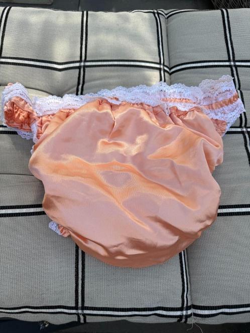 heren  slips glimmend met  kant  aan me broek, Kleding | Heren, Ondergoed, Slip, Overige kleuren, Ophalen of Verzenden