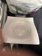 Diepe serviesborden, Ophalen of Verzenden, Zo goed als nieuw, Bord(en), Overige stijlen