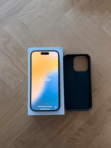 𝐀𝐩𝐩𝐥𝐞 𝐢𝐏𝐡𝐨𝐧𝐞 𝟏𝟓 pro –Zo goed als nieuwe! beschikbaar voor biedingen