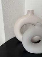 Moderne Donut Vazen Set, Huis en Inrichting, Woonaccessoires | Vazen, Overige kleuren, Aardewerk of Porselein, Ophalen of Verzenden