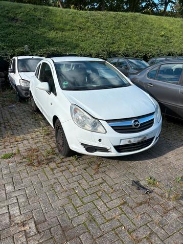 Opel corsa d compleet voor demontage!! beschikbaar voor biedingen