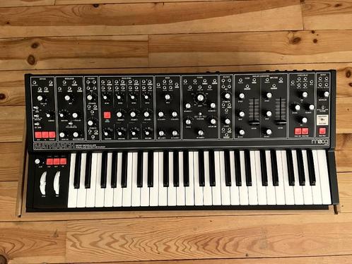 Moog Matriarch Dark Edition | complete set + tas | z.g.a.n., Muziek en Instrumenten, Synthesizers, Zo goed als nieuw, 49 toetsen