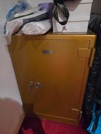 Oude Lips Kluis, Ophalen, Gebruikt, Brandkast