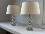 Twee beige linnen staan lampen met een standaard van glas, Ophalen, Zo goed als nieuw, Glas, Minder dan 50 cm