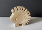 Fratelli Manelli, Travertijn Egel, Sculptuur, Midcentury,Ita, Ophalen of Verzenden, Zo goed als nieuw, Dier