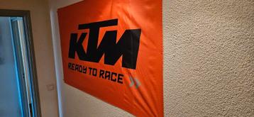 Ktm banner vlag 155 x 90 cm. beschikbaar voor biedingen