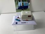 1:43 SAABO caravan met magazine-saab museum series-Rare, Ophalen of Verzenden, Nieuw, Auto, Overige merken