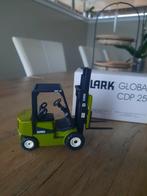 Model heftruck clarck global cdp25 nieuw, Hobby en Vrije tijd, Modelauto's | Overige schalen, Ophalen of Verzenden, Nieuw, Overige typen