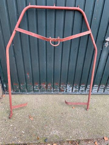 Sirocco frame beugel werklamp voor oltimer trekker beschikbaar voor biedingen