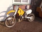 Crossmotor Suzuki RM125 2 takt, Fietsen en Brommers, Brommers | Crossbrommers, Ophalen, Zo goed als nieuw, Suzuki
