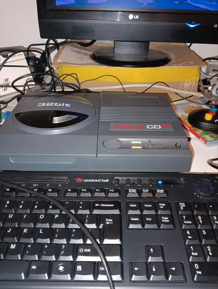 Amiga CD32 TF330/64MB, Computers en Software, Overige Computers en Software, Gebruikt, Ophalen of Verzenden
