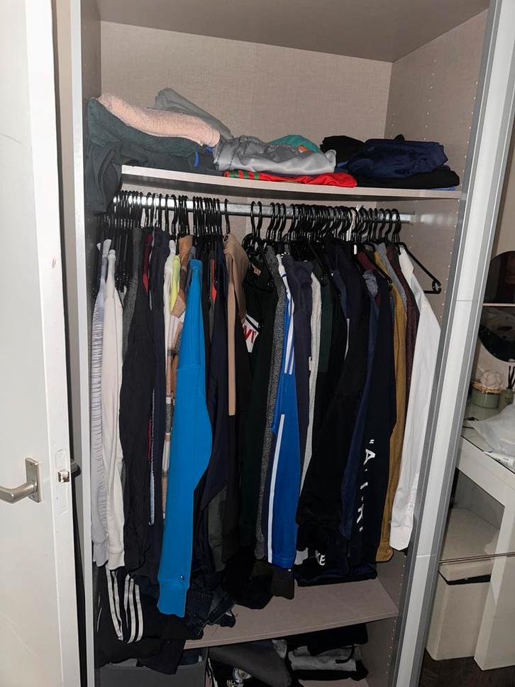 kledingkast met schuifdeuren, Huis en Inrichting, Kasten | Kledingkasten, Zo goed als nieuw, 200 cm of meer, 150 tot 200 cm, 50 tot 75 cm