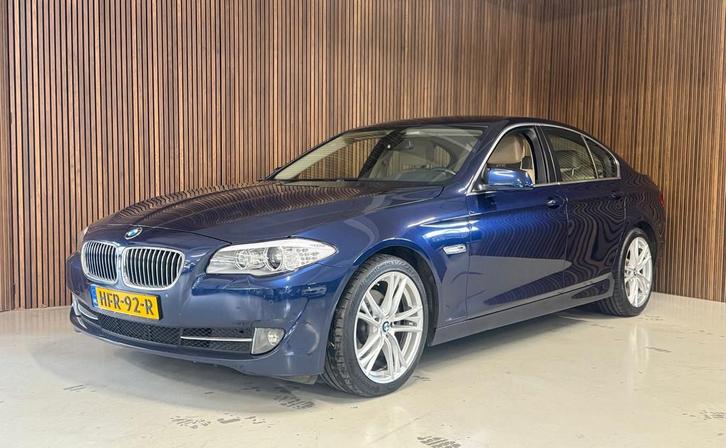BMW 5-serie 523i Executive - 6 Cilinder - All weather, Auto's, BMW, Bedrijf, Te koop, 5-Serie, ABS, Airbags, Airconditioning, Alarm
