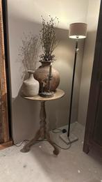 Sobere houten wijntafel bijzettafel, Ophalen