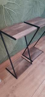 Twee bijzettafeltjes, Huis en Inrichting, Tafels | Bijzettafels, 45 tot 60 cm, Minder dan 55 cm, Ophalen of Verzenden, Zo goed als nieuw