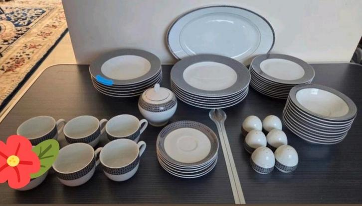 Compleet Servies - Elegant Design, Huis en Inrichting, Keuken | Servies, Zo goed als nieuw, Compleet servies, Overige stijlen