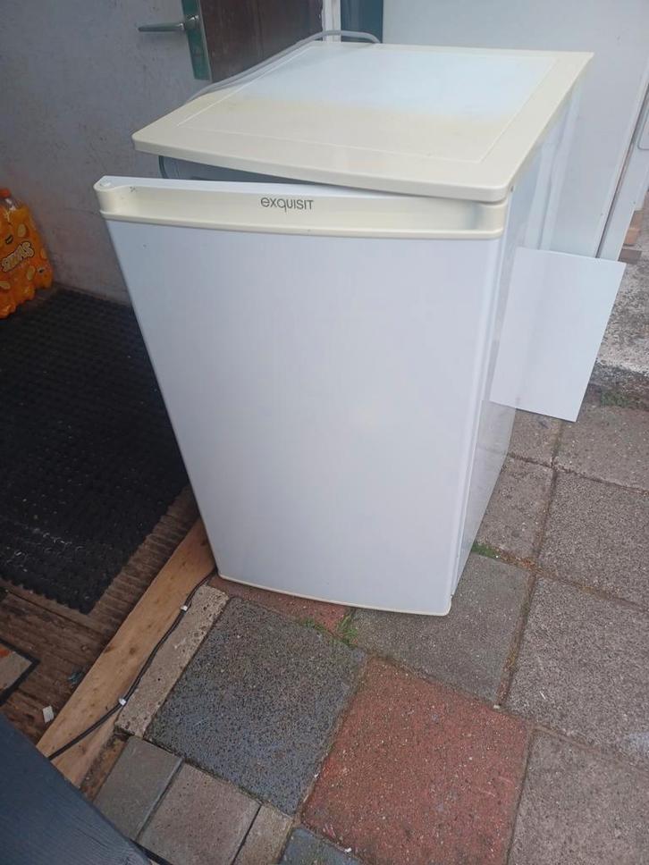 Exquisit koelkast tafelmodel, Witgoed en Apparatuur, Koelkasten en IJskasten, Zo goed als nieuw, Met vriesvak, 100 tot 150 liter